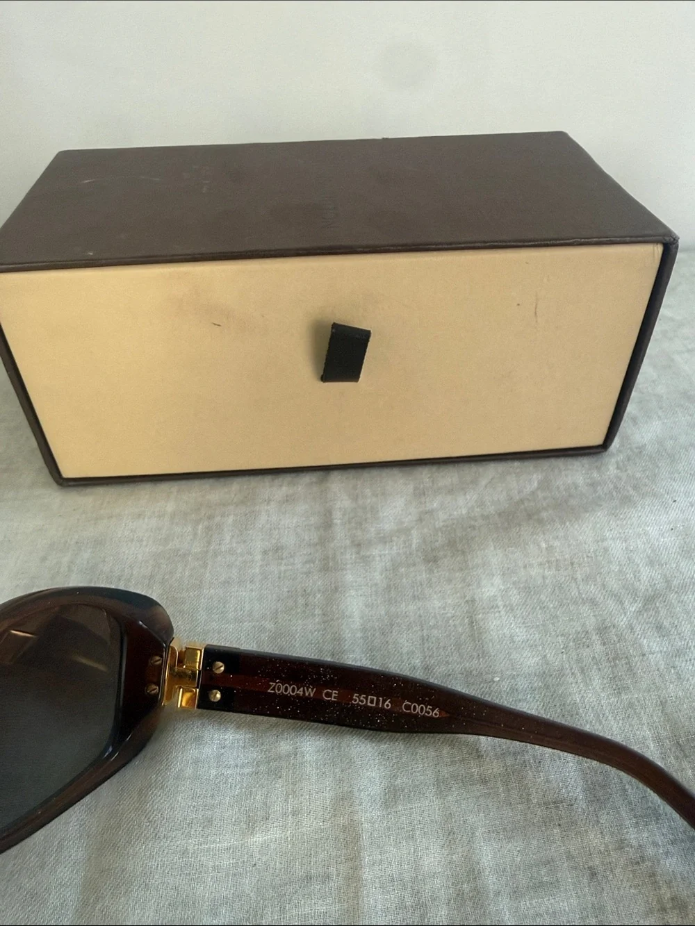 LOUIS VUITTON GOLD GLITTER BROWN IN BOX SUNGLASSES